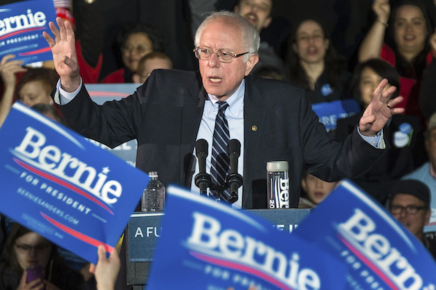 EXCLUSIVE: White House Preps for Iowa Caucus Results