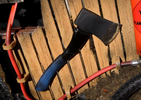 Gun > Hatchet