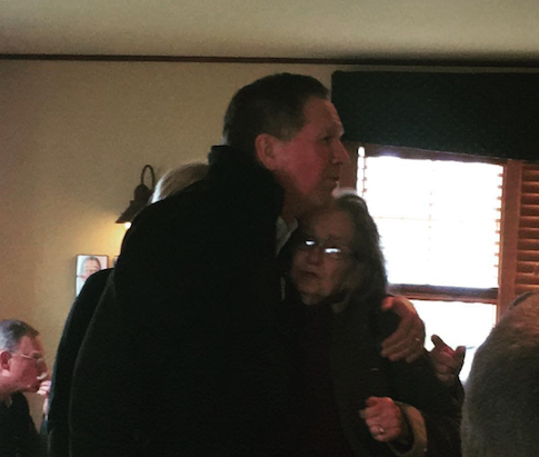 John Kasich Can't Get People to Follow Him Back on Instagram