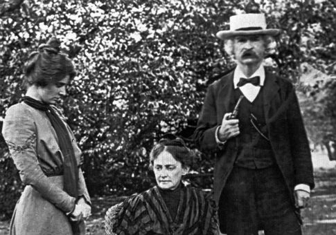 The Comedy Tour That Saved Mark Twain