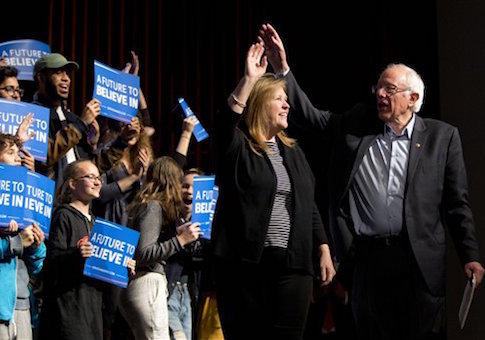 Vermont Republicans Ask Feds to Probe Sanders College Loan