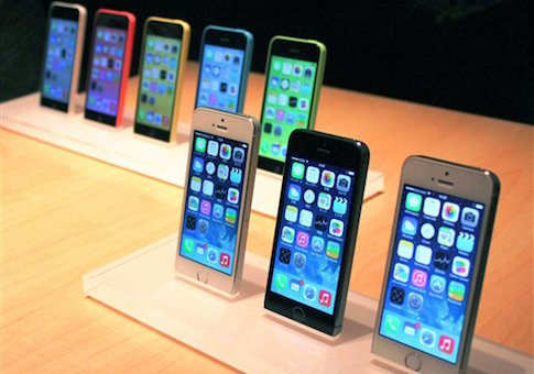 Irish Man Leaves Prison for a Week After Swallowing Cell Phone