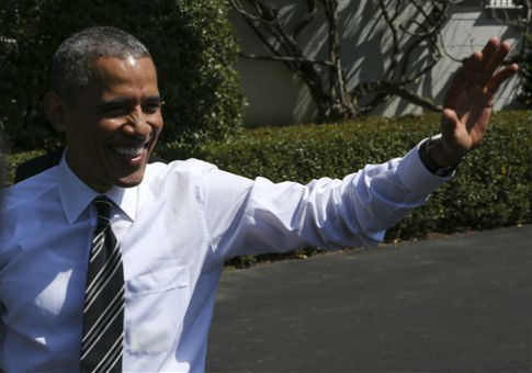 Obama Enlists Local Reporters to Help Dem Senate Candidates