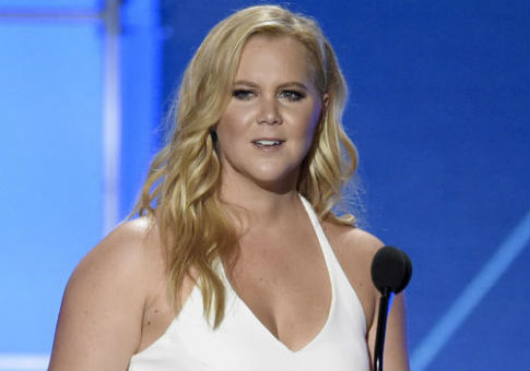 Amy Schumer Defends Cousin Chuck Schumer From Trump's 'Fake Tears' Tweet