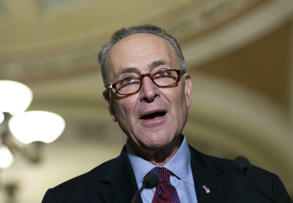 Schumer Causes Scene at NYC Restaurant, Yells Donald Trump Is 'A Liar'