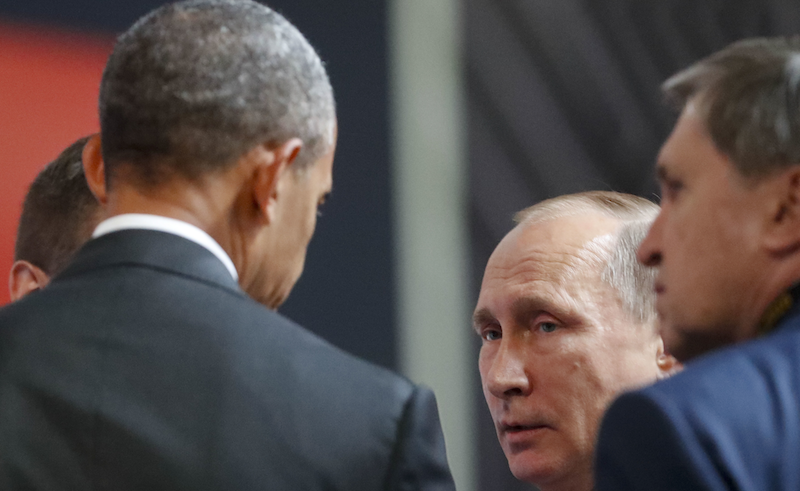 Obama Sanctions Russian Spy Agencies, Expels 35 Officers for Election Hacking