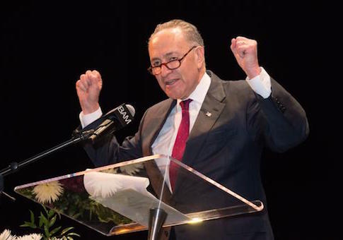 Senate Dem Accusing Trump Pick of Ethics Violations Benefited From Bank Bailouts