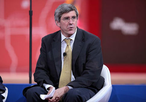 CNN Hires Former Trump Adviser to Be Senior Economics Analyst