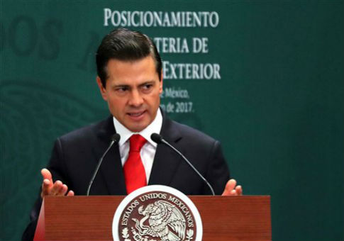 Value of the Peso Plummets After Mexico’s President Nixes Trump Meeting