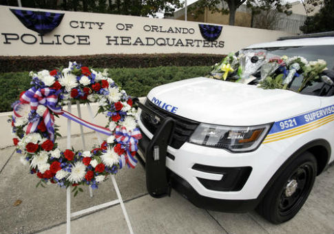 President Trump Calls Husband of Slain Orlando Officer