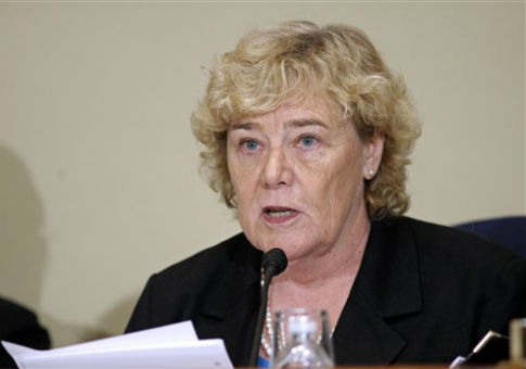 Silicon Valley Democrat Targets H-1B Visa Abuse