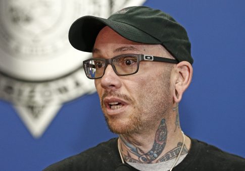 Gun-Toting Good Samaritan Receives Commendation for Saving Arizona Police Officer