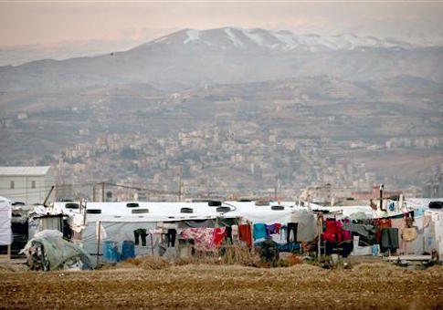 Congress Moves to Cut Immigration to U.S. By Half