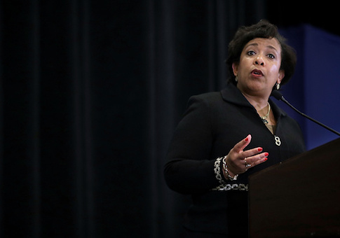Judicial Watch Sues DOJ for Records Related to Loretta Lynch, Bill Clinton Tarmac Meeting