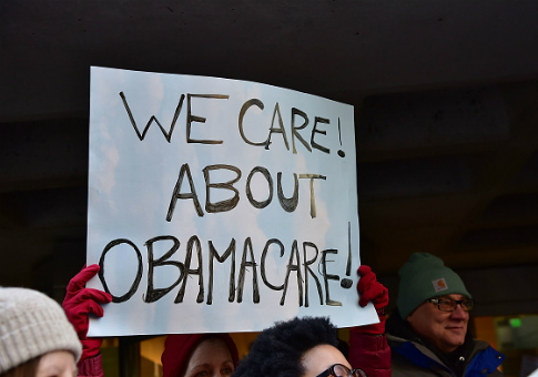 60 Percent of State Governors and Insurance Commissioners Cite Challenges With Obamacare