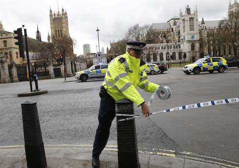 Assailant Shot, At Least a Dozen Injured in Incident at UK Parliament