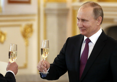 Top Democratic Lobbyist Bundlers Tied to Russian Interests