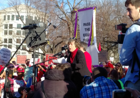 Laborers Take Day Off to Surround Labor Department