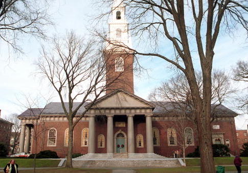 Harvard Grad Students Start 'Resistance School'