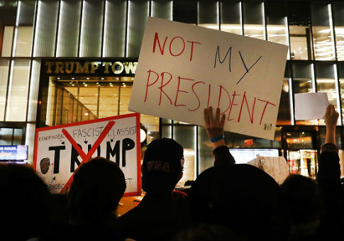 Huffington Post Blogger Declares Trump Supporters Deserve to Die
