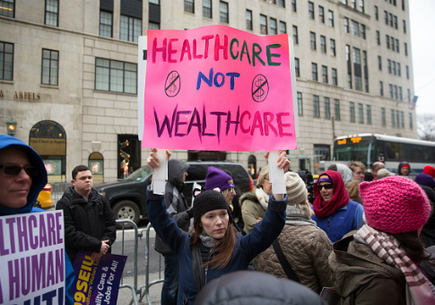 Major Obamacare Insurer Blue Cross Blue Shield Won't Turn a Profit in 2017