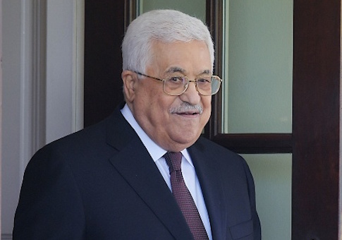 Abbas Holds Media Reception at Swanky D.C. Hotel