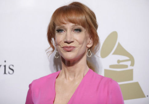 Kathy Griffin Apologizes for Picture of a Beheaded President Trump