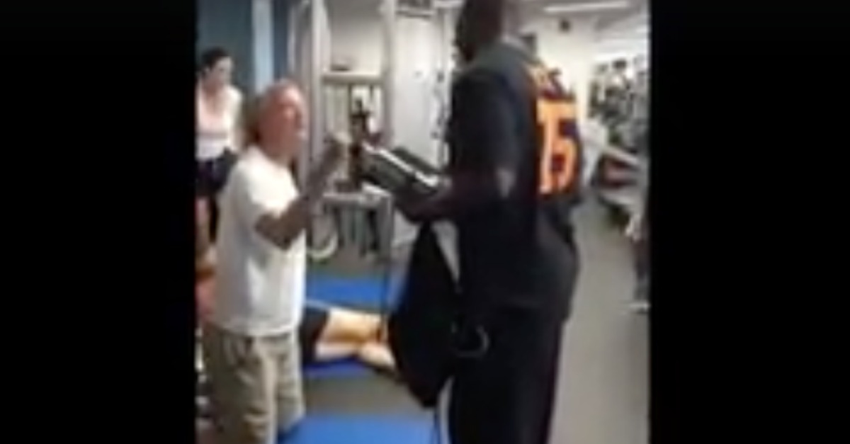 NYC Mayor De Blasio Confronted by Protesters Mid-Yoga Pose at YMCA