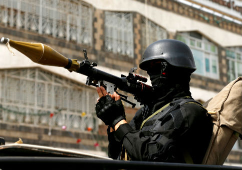Iran Revolutionary Guards Find New Route to Arm Yemen Rebels