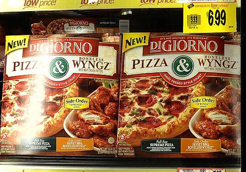 18-Wheeler Spills Frozen Pizza Over Arkansas Highway