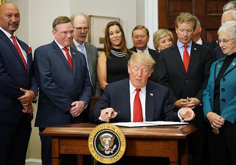 President Trump Signs Executive Order That Will Allow Sale of Health Insurance Across State Lines