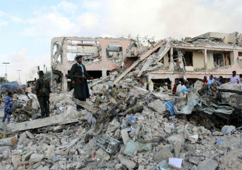 Death Toll From Somalia Bomb Attacks in Mogadishu Tops 300