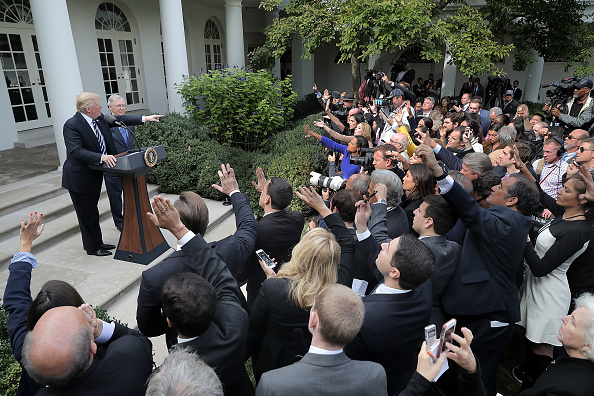 I Counted 14 Quotes From Anonymous Sources In This Vanity Fair Story