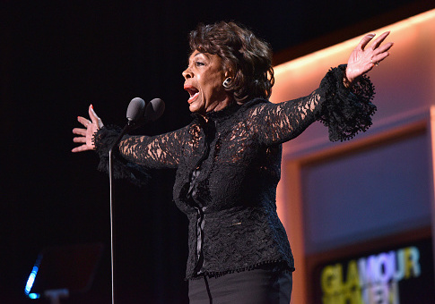 Maxine Waters Responds to 'Low IQ' Slam by Calling Trump 'Con Man Don'