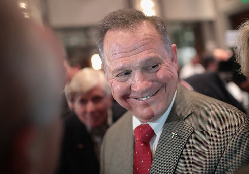 White House: Trump Believes if Allegations Against Moore Are True, He Should Step Aside From Alabama Election