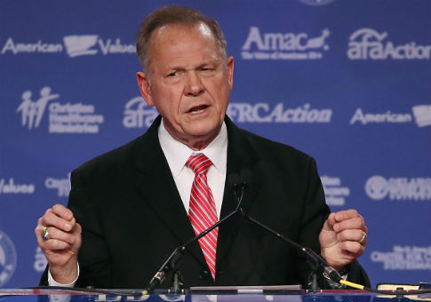 Shelby: 'I Couldn't Vote for Roy Moore ... The State of Alabama Deserves Better'