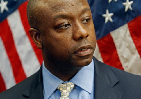Tim Scott Responds With a Zinger When Asked How He Can Relate to 'Struggling Families'