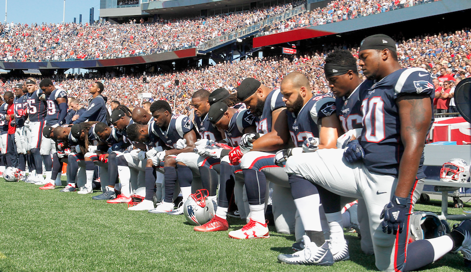 NFL Rejects Super Bowl Program Ad for Featuring Phrase '#PleaseStand'