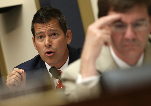 Lawmaker: FBI Memo Will 'Shock Americans,' Warrant Removal of 'FBI, DOJ Officials'