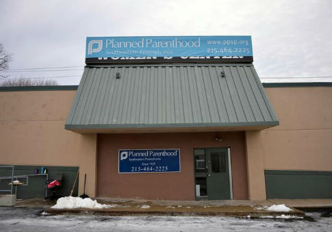 U.S. Health Agency Revokes Obama-Era Planned Parenthood Protection
