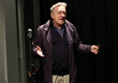 Robert De Niro Jokes During United Arab Emirates Visit About America Being 'Backward