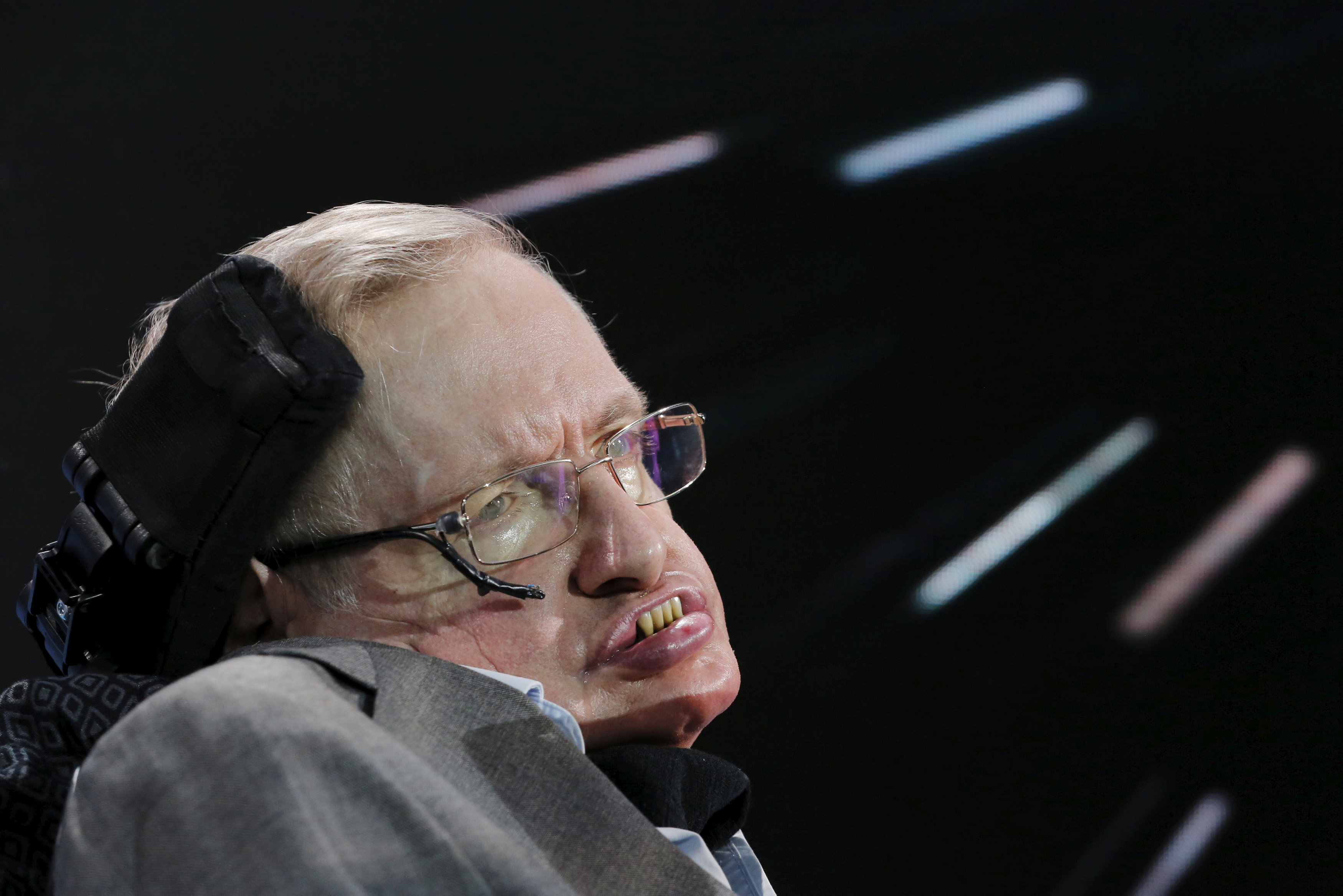 Physicist Stephen Hawking, Who Unlocked the Secrets of Space and Time, Dies at 76