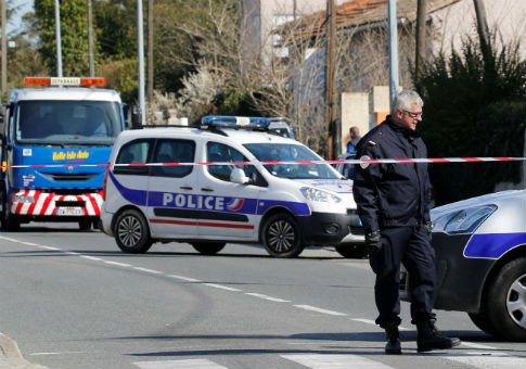 Three Killed in France in Shooting, Supermarket Hostage-Taking