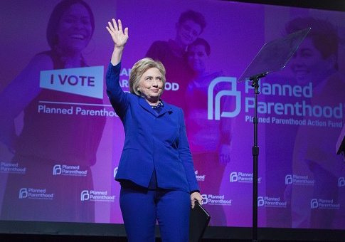Planned Parenthood Wisconsin Fined for Failing to Report Clinton, Feingold Support