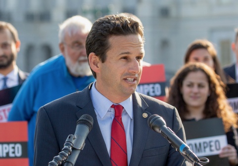 Dem Senator Schatz Asks Whether Border Patrol Using Tear Gas Violates Chemical Weapons Treaty