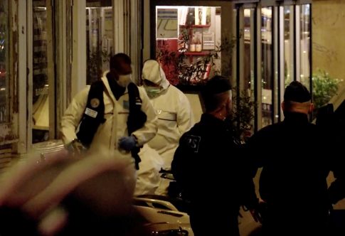 One Killed In Paris Knife Attack By Man Shouting 'Allahu Akbar'
