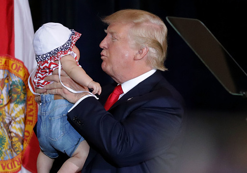 Trump Admin Announces New Rule That May Defund Planned Parenthood