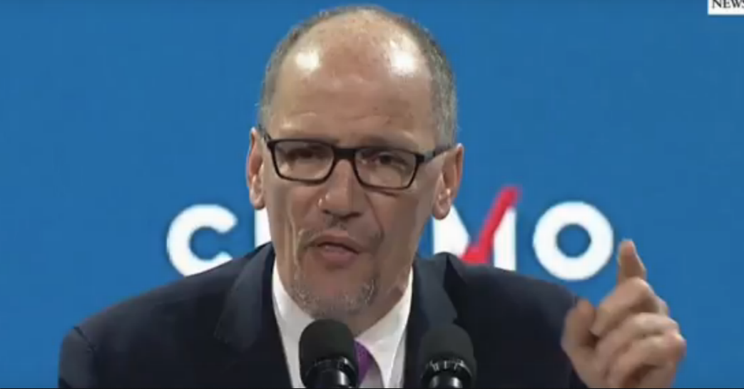 DNC Chair Breaks Pledge to Not Meddle in Primaries by Endorsing Cuomo Over Nixon