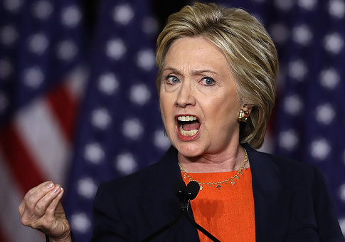 Gun-Control Group to Honor Hillary Clinton for 'Unwavering' Commitment to Passing Strict Gun Laws