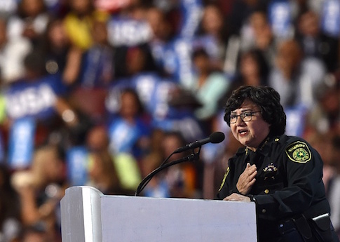 Texas Dem Candidate for Governor Has Yet to Run Single Facebook Ad